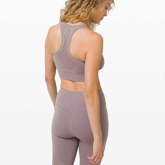 lululemon sports bra - Picture 2 of 3